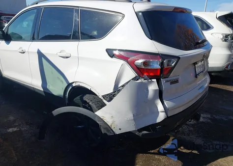 2018 Ford Escape Se z USA, uszkodzony, nr VIN 1FMCU9GD4JUB67661